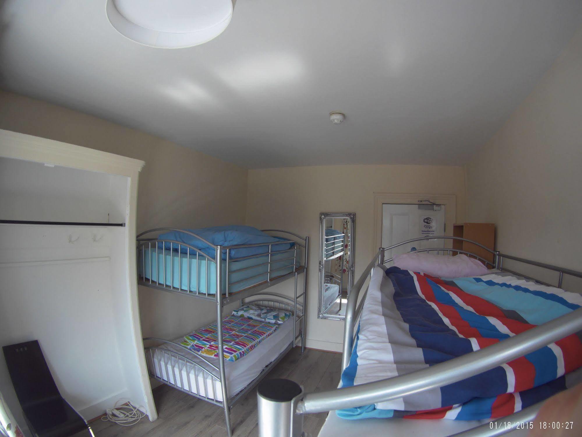 Hootananny Hostel London Luaran gambar